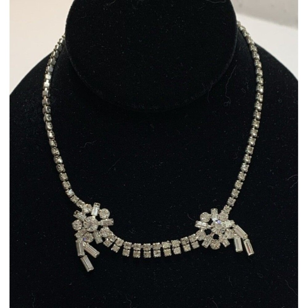 Vintage Garne Jewelry Glass Rhinestone Necklace 14.5”